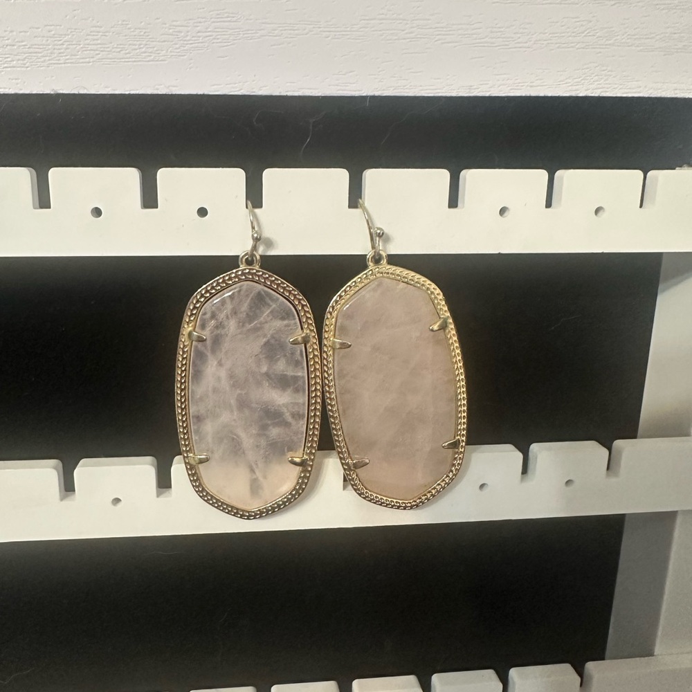 Kendra Scott Danielle earrings